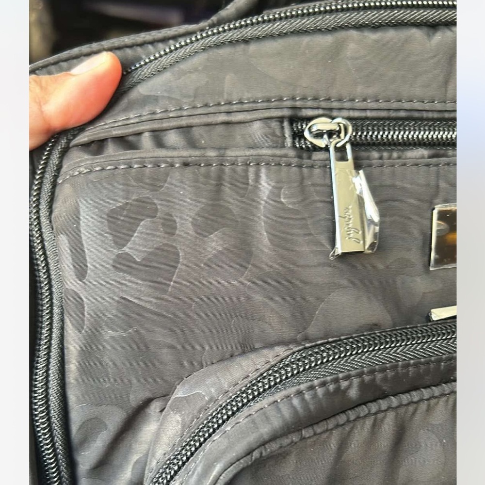 COPY - JuJuBe Diaper Bag, Travel Backpack and Large Tote with Portable Changing… - Picture 6 of 11